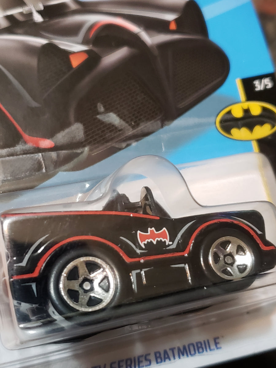  Hot Wheels 2022 - TV Series Batmobile - Batman 4/5 - 131/250 :  Toys & Games