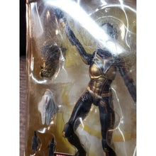 Load image into Gallery viewer, Hasbro MARVEL LEGENDS "WASP" Figure (Cull Obsodian BAF) Ant-Man and the Wasp