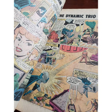 Load image into Gallery viewer, Batman Family #2 - Batgirl Breaks Up the Dynamic Duo! (DC Comics, 1975) VG/F