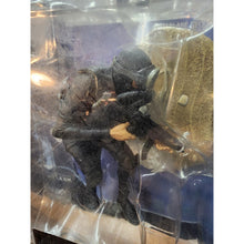 Load image into Gallery viewer, McFarlane Military Series 1 Navy Seal 2005 w/Protech Case 2005. New