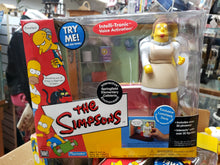 Load image into Gallery viewer, The Simpsons &quot;Springfield Elementary Cafeteria &amp; Exclusive Lunchlady Doris&quot; WORLD OF SPRINGFIELD - Playset &amp; Interactive Figure (Playmates)