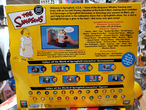 The Simpsons "Springfield Elementary Cafeteria & Exclusive Lunchlady Doris" WORLD OF SPRINGFIELD - Playset & Interactive Figure (Playmates)