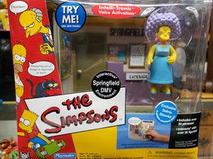 The Simpsons "DMV & Exclusive Selma Bouvier" WORLD OF SPRINGFIELD - Playset & Interactive Figure (Playmates)