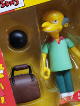 Load image into Gallery viewer, The Simpsons &quot;Pin Pals Mr. Burns&quot; WORLD OF SPRINGFIELD, Wizard/ToyFare Exclusive Interactive Figure (Playmates)