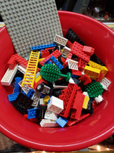 Load image into Gallery viewer, Vintage Lot: Lego Mixed Building Bricks / Blocks Lot Of Parts, 2 1/2 lb (1130 gm) with Box