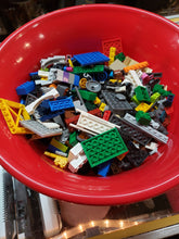 Load image into Gallery viewer, Lot H: Lego Mixed Building Bricks / Blocks Lot Of Parts, Pieces, Bricks of LEGO kits 2 1/2 lb (1136 gm)