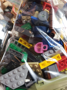 Lot H: Lego Mixed Building Bricks / Blocks Lot Of Parts, Pieces, Bricks of LEGO kits 2 1/2 lb (1136 gm)