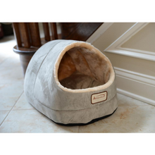 Load image into Gallery viewer, Armarkat Cat Bed Model C18HHL/MH                                         Sage Green