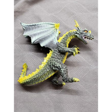 Load image into Gallery viewer, Toy Major Dark Dragon Figure Toy Fantasy Diorama Model 2007 5" Marked DARGON