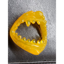 Load image into Gallery viewer, Kenner Ghostbusters Fright Features Monster Mouth Ghost Sidekick Mini Figure