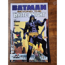Load image into Gallery viewer, Batman: Beyond the White Knight #3 2022 DC | Black Label M Sean Murphy, VG/F