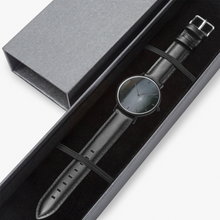 Load image into Gallery viewer, The Alien -   Quartz Watch - Ultra-Thin Leather Strap