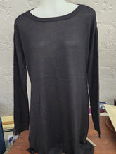 Load image into Gallery viewer, Front view on mannequin of Harve Benard black fine knit sweater size M
