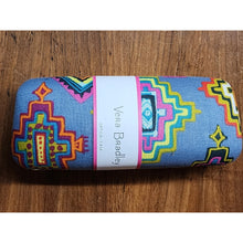 Load image into Gallery viewer, Vera Bradley Eyeglass Cases-New Clamshell cases Mini Medallions / painted Medall