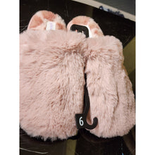 Load image into Gallery viewer, Joyspun Easy On/Off Memory Foam Size 9 Pink