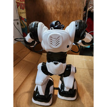 Load image into Gallery viewer, WowWee 14" RoboSapien Humanoid Radio Control Robot 2004 "NO REMOTE"