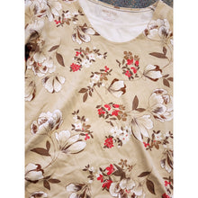 Load image into Gallery viewer, White Stag Top Womens, Small, Long Sleeve T Shirt All Over Print, Floral