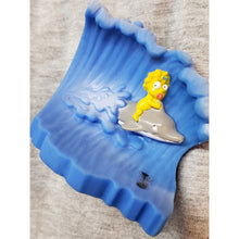 Load image into Gallery viewer, Hungry Jacks / Burger King. The Simpsons Maggie Dolphin Wave 2" Toy - 2001