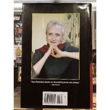 Load image into Gallery viewer, Fire Sale V.I. Warshawski by Sara Paretsky Signed 1st Edition Hardcover