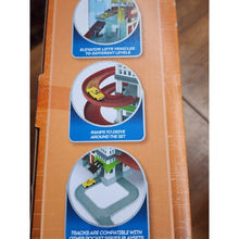 Load image into Gallery viewer, Driven by Battat Pocket Series Big City Cruisin Playset Exclusive Taxi Cab