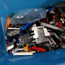 Load image into Gallery viewer, Lot of over a dozen LEGO kits. Mostly complete