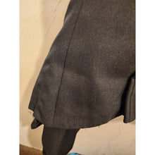 Load image into Gallery viewer, Vintage Alex Evening Black Off The Shoulder Top Size 6, Great Condition