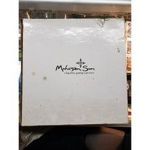 Load image into Gallery viewer, MOHEGAN SUN 5 in 1 Wood Game Set, Great Condition. Collectible High Roller Gift