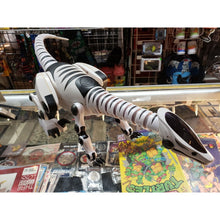 Load image into Gallery viewer, B48) WowWee RoboReptile Robot Dinosaur Works w/o Remote. Used, As Is.