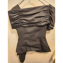 Load image into Gallery viewer, Vintage Alex Evening Black Off The Shoulder Top Size 6, Great Condition
