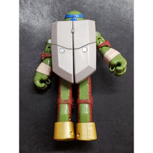 Load image into Gallery viewer, TMNT weapon transforming Leo 6” 2015 Viacom Playmates