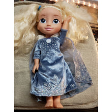 Load image into Gallery viewer, Disney Elsa Frozen Singing Talking &amp; Lighting Up 13" Doll, Works