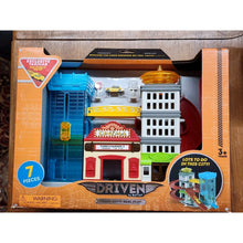 Load image into Gallery viewer, Driven by Battat Pocket Series Big City Cruisin Playset Exclusive Taxi Cab