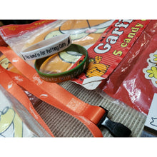 Load image into Gallery viewer, Cat Lover Lot -2 Wristbands, Lanyard &amp; New VTG 1978 Garfield Part Supplies!