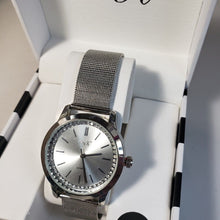 Load image into Gallery viewer, LUCY K Quartz Movement Watch with Faux MOP Dial and Mesh Strap in Silvertone