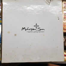 Load image into Gallery viewer, MOHEGAN SUN 5 in 1 Wood Game Set, Great Condition. Collectible High Roller Gift