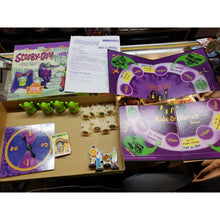 Load image into Gallery viewer, Cartoon Network Scooby-Doo! Hide and &amp; Shriek Game - 2003 Incomplete. As Is