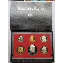 Load image into Gallery viewer, 1982 Proof Set U.S. Mint Original Government Packaging OGP Collectible