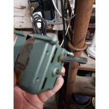 Load image into Gallery viewer, Erector Set in Metal Case Vintage 1948 AC Gilbert &amp; Co. No 8-1/2 Electric, As Is