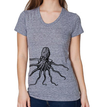 Load image into Gallery viewer, Octopus Spectacles Women&#39;s Shirt