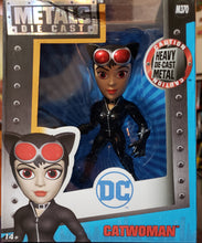 Load image into Gallery viewer, DC/ Batman - Catwoman (Selina Kyle) M370 4&quot; Heavy Die Cast Metal Figure. JadaToys