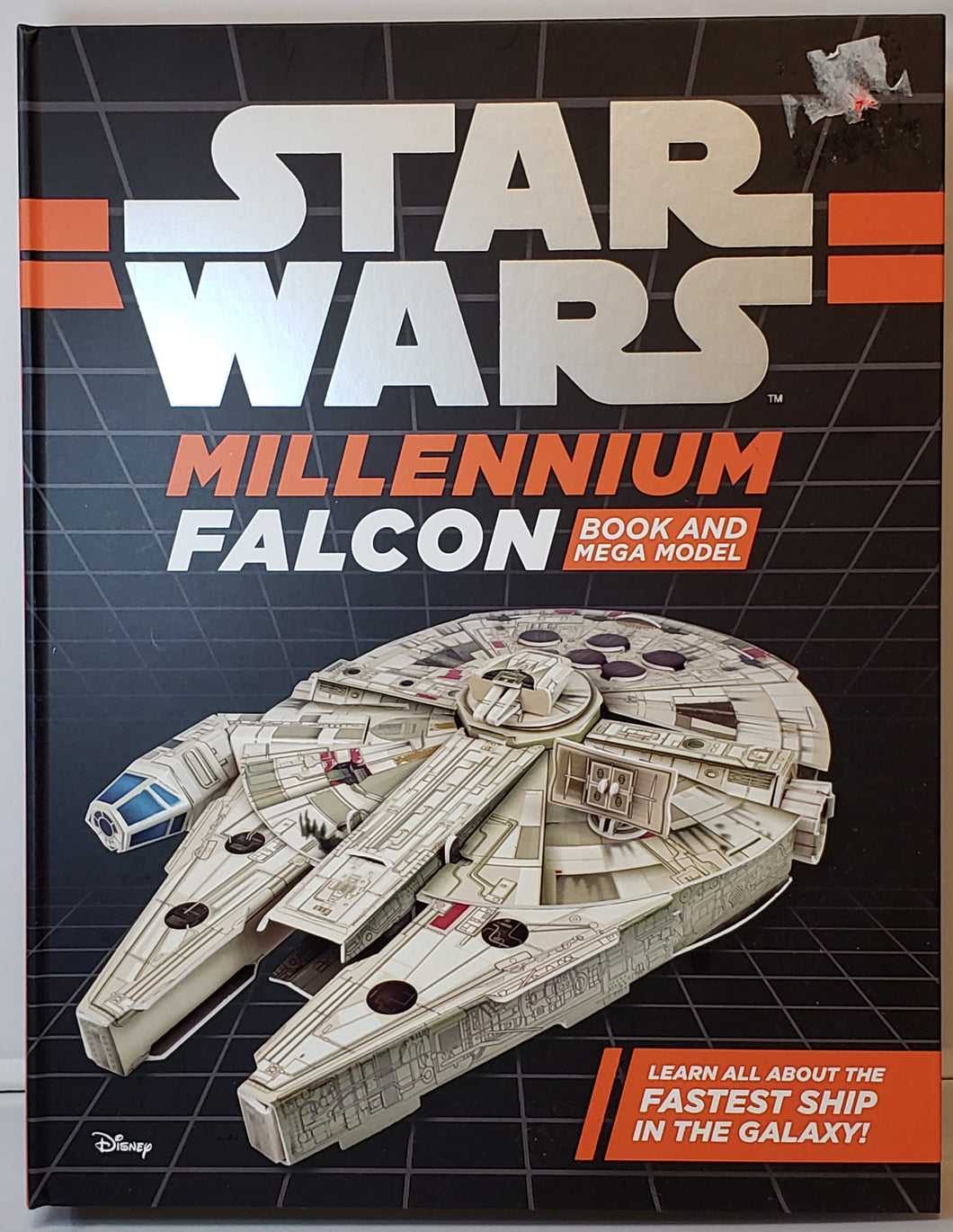 Star Wars: Millennium Falcon Book and Mega Model