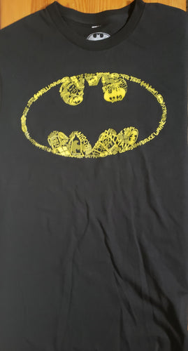 BATMAN, Graffiti in Classic Logo (Yellow on Black) Small T Shirt