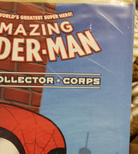 Load image into Gallery viewer, AMAZING SPIDER-MAN #16. MARVEL Collector Corps/Funko Exclusive Variant F/VF-NM