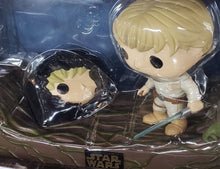 Load image into Gallery viewer, DAGOBAH FACE-OFF &quot;STAR WARS&quot; Movie Monents, Deluxe Funko POP! #284 Smuggler&#39;s Bounty Limited Edition Exclusive