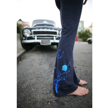 Load image into Gallery viewer, Songbird Yoga Pants